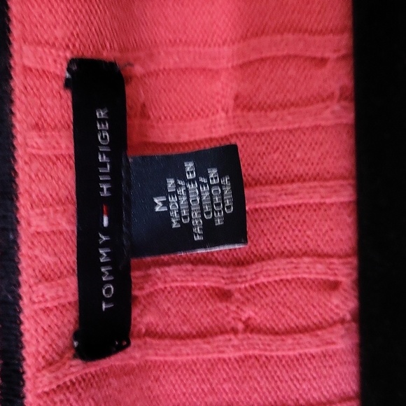 Tommy Hilfiger  Sweater - Picture 3 of 5